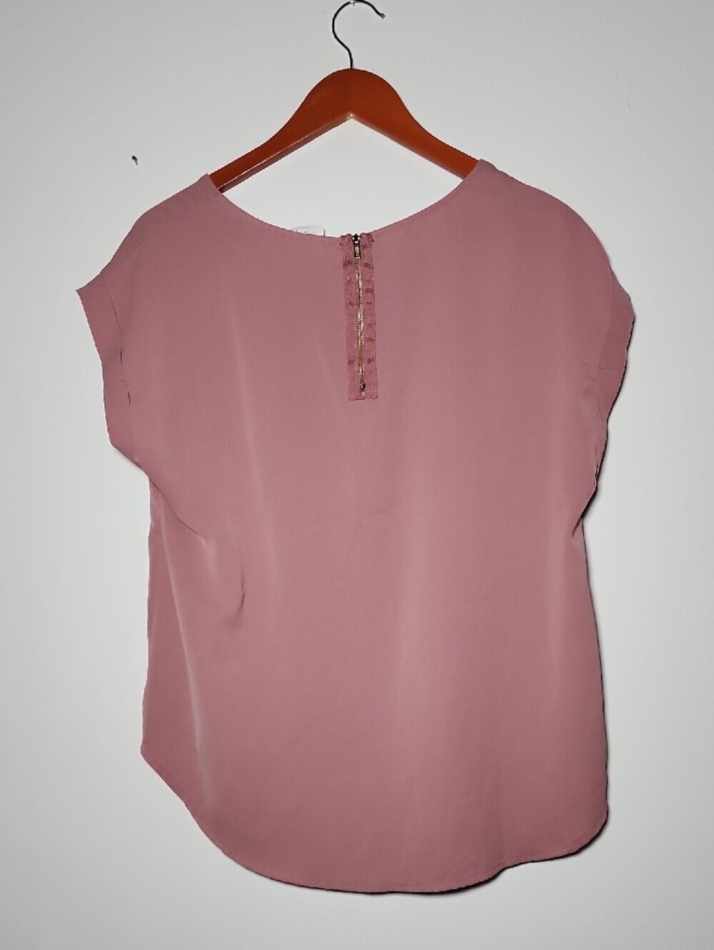 Pink Top - Picture 3 of 5